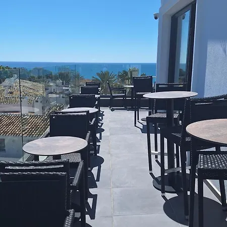 Hotel The Orange House Boutique And Upstairs Rooftop Bar Center Of 100m From The