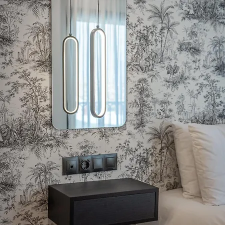 Hotel The Orange House Boutique And Upstairs Rooftop Bar Center Of 100m From The
