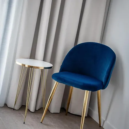 The Orange House Boutique And Upstairs Rooftop Bar Center Of 100m From The 3*