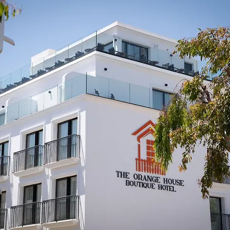 The Orange House Boutique And Upstairs Rooftop Bar Center Of 100m From The Hotel