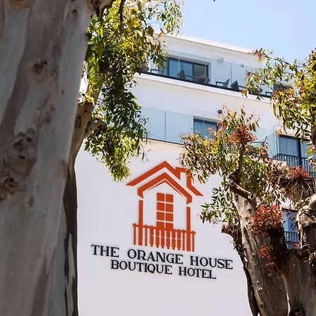 The Orange House Boutique And Upstairs Rooftop Bar Center Of 100m From The