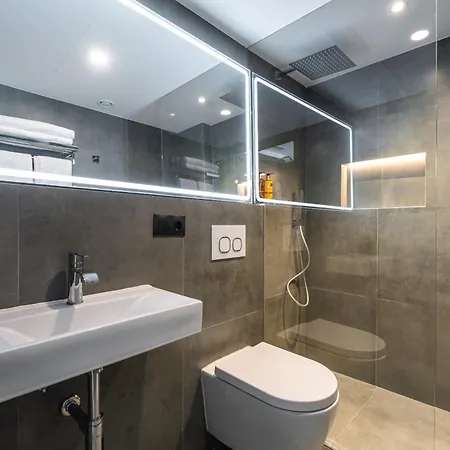 Hotel The Orange House Boutique And Upstairs Rooftop Bar Center Of 100m From The