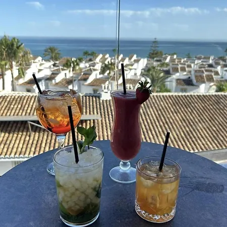 Hotel The Orange House Boutique And Upstairs Rooftop Bar Center Of 100m From The