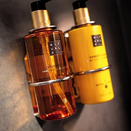 The Orange House Boutique And Upstairs Rooftop Bar Center Of 100m From The 3*